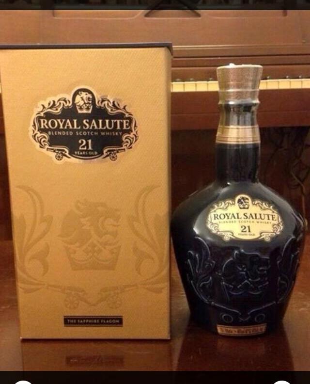 Rượu CHIVAS 21 năm - chai 700ml